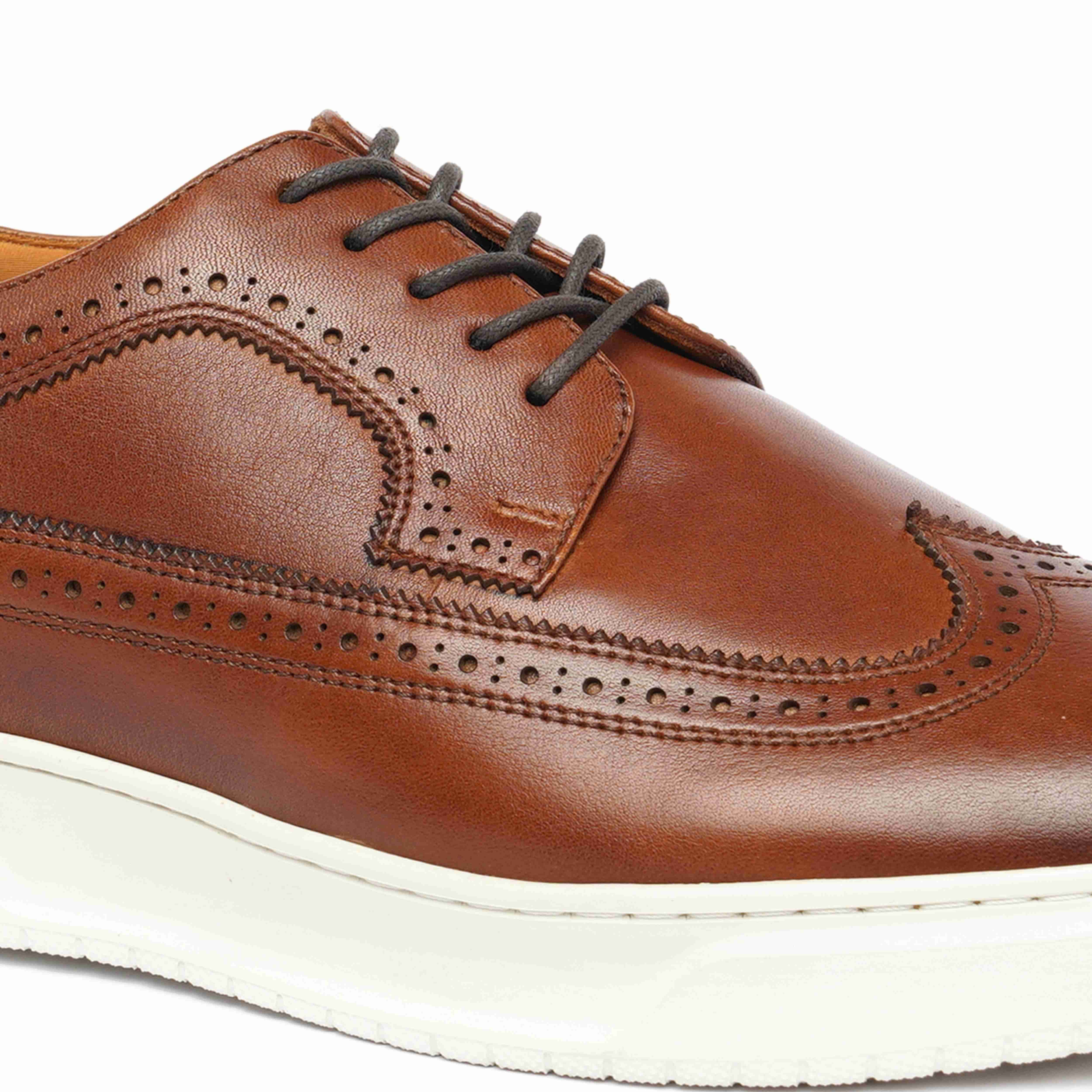 The Brogue Tan Men Casual Florsheim