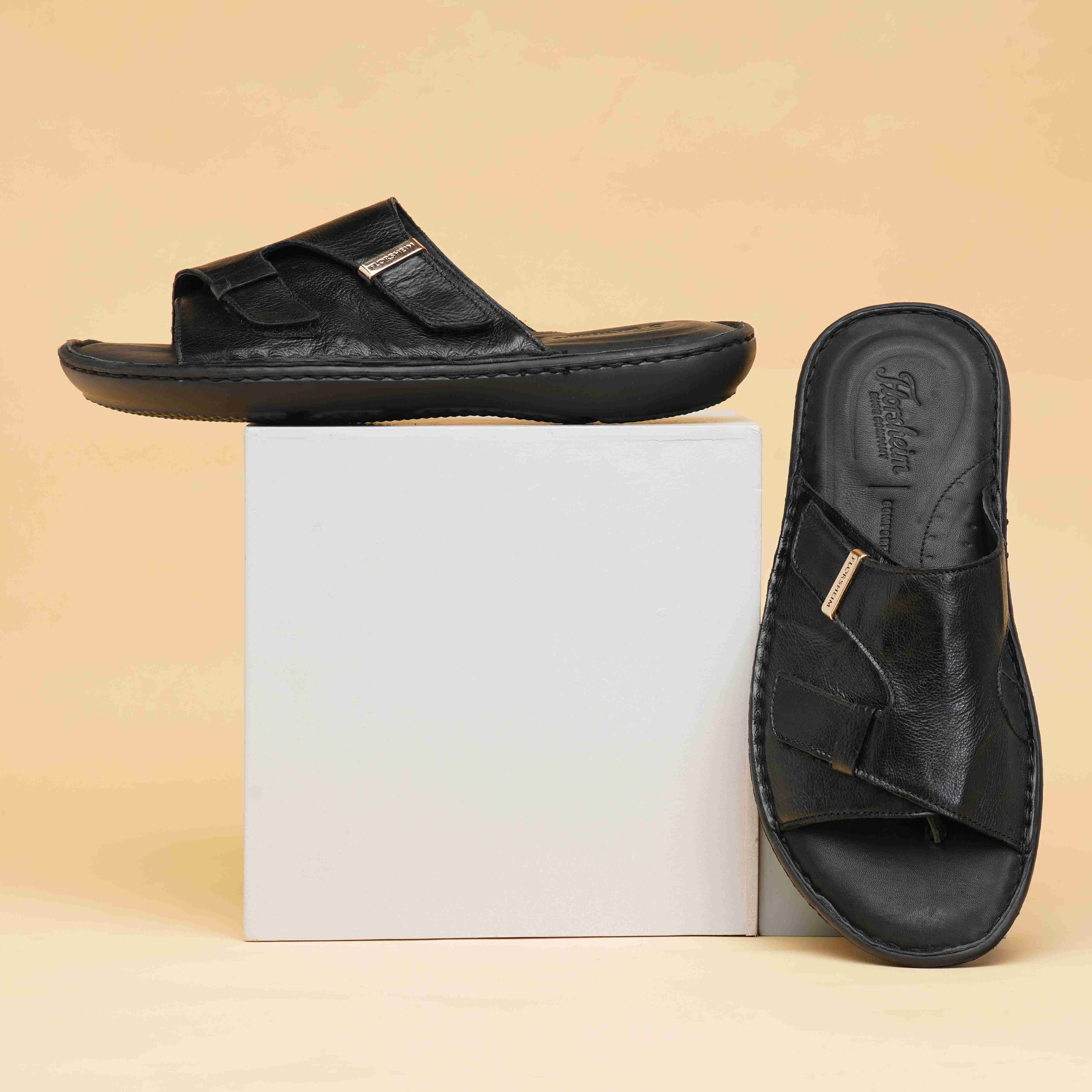 The Florish Black Men Sandals Florsheim