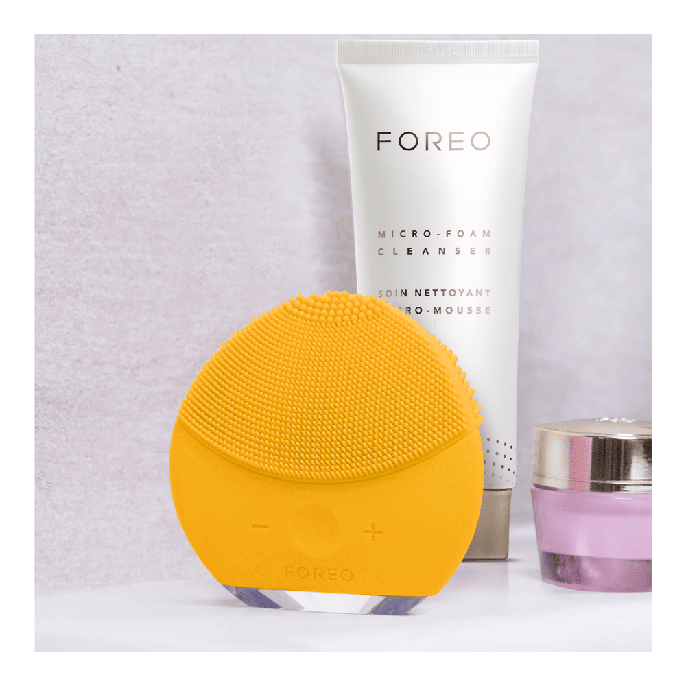 FOREO LUNA mini 2 イエロー 洗顔ブラシ Amazon.co.jp: FOREO LUNA mini 2 電動洗顔ブラシ シリコーン製