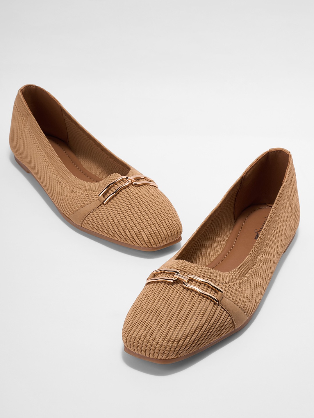 Tan Buckled Knit Flat Shoes