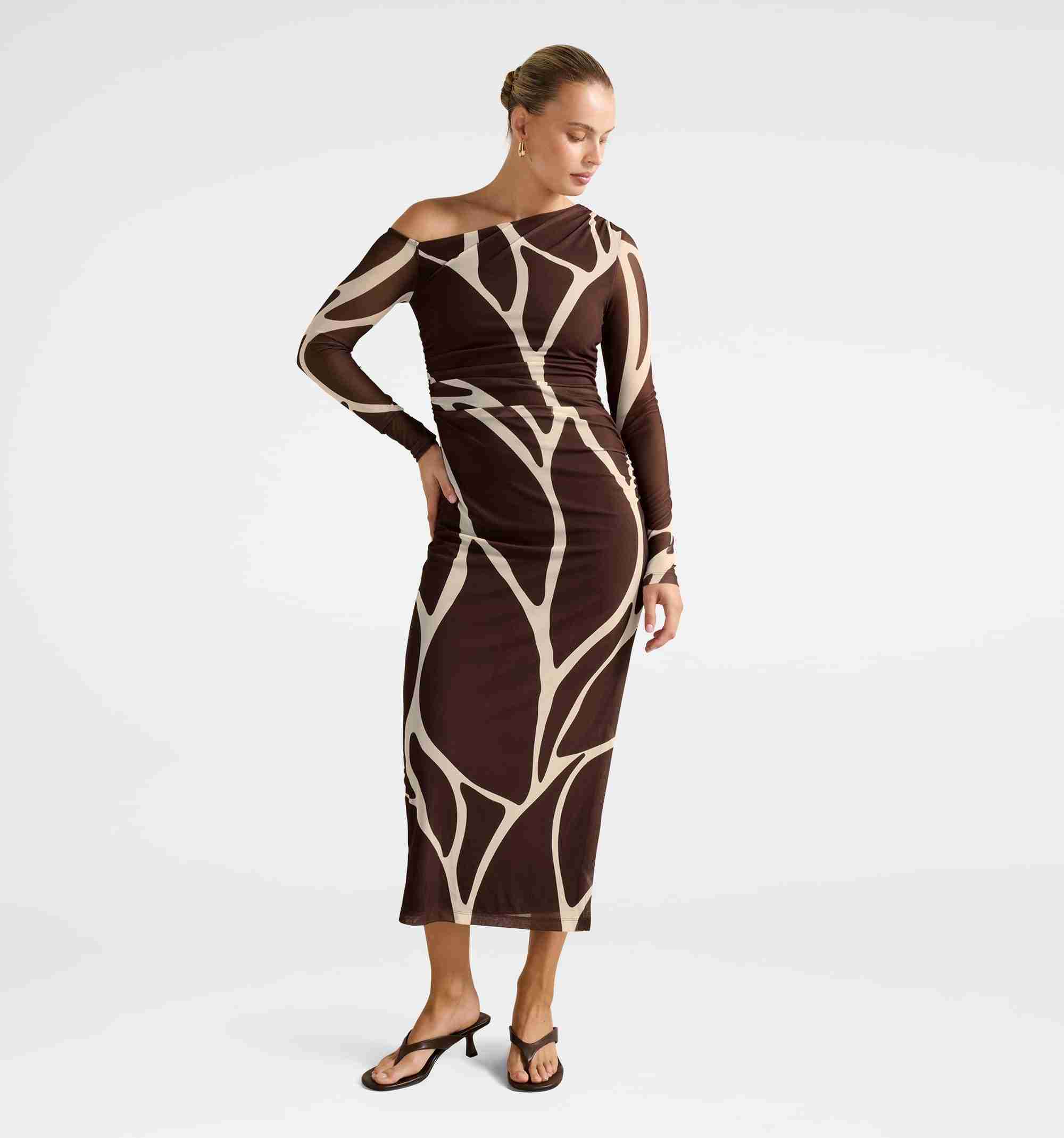 Gemma Tipped Shoulder Midi Dress