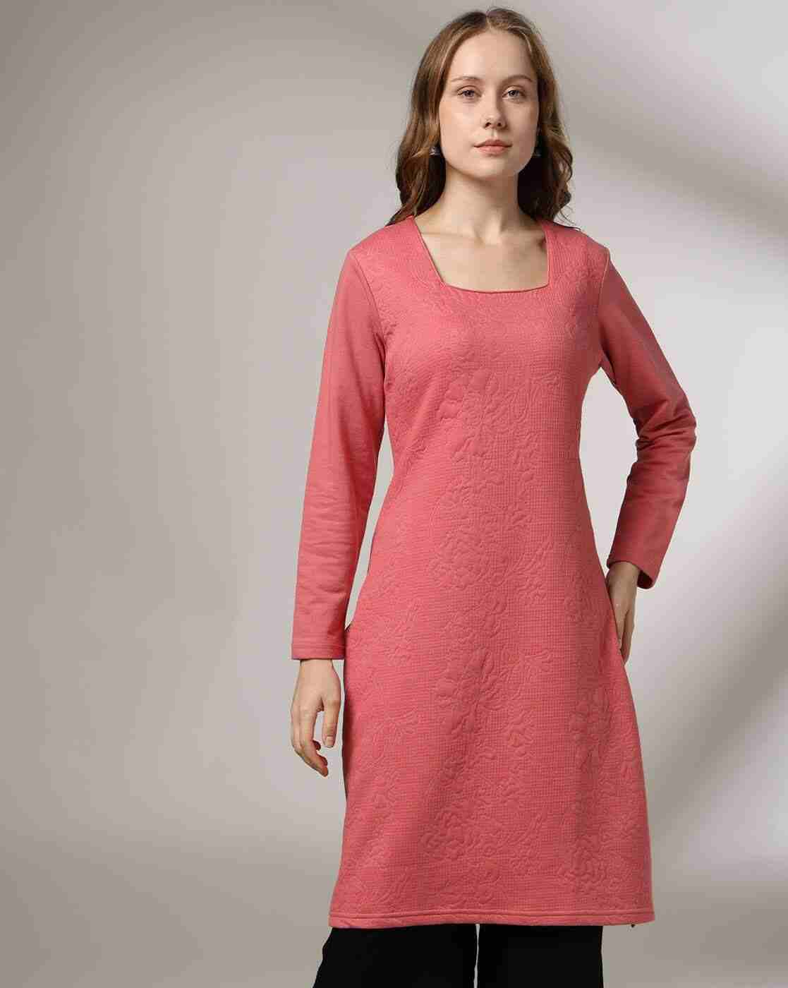 Women Floral Patterned Straight Kurta