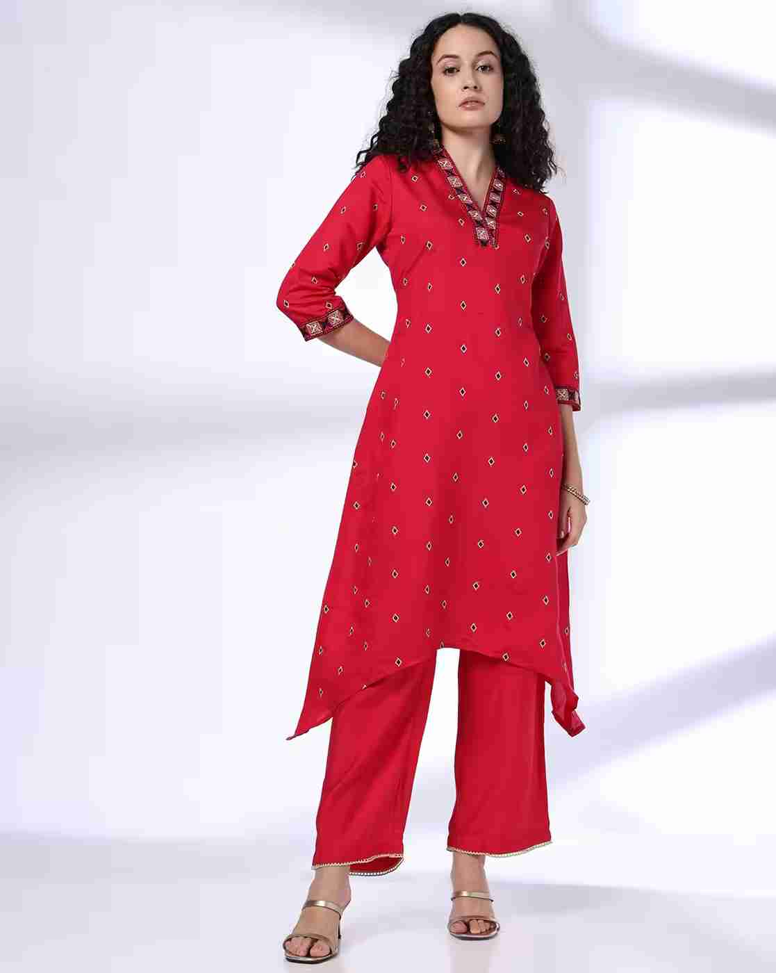 FUSION | Women Embroidered Kite Shaped Kurta & Pants Set|0