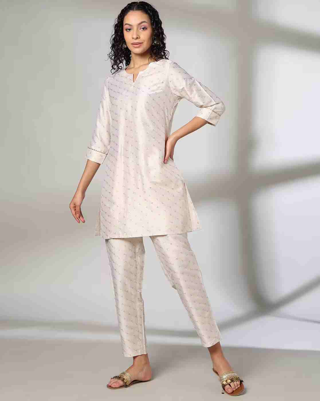 FUSION | Women Floral Print Straight Kurta & Pants Set|0