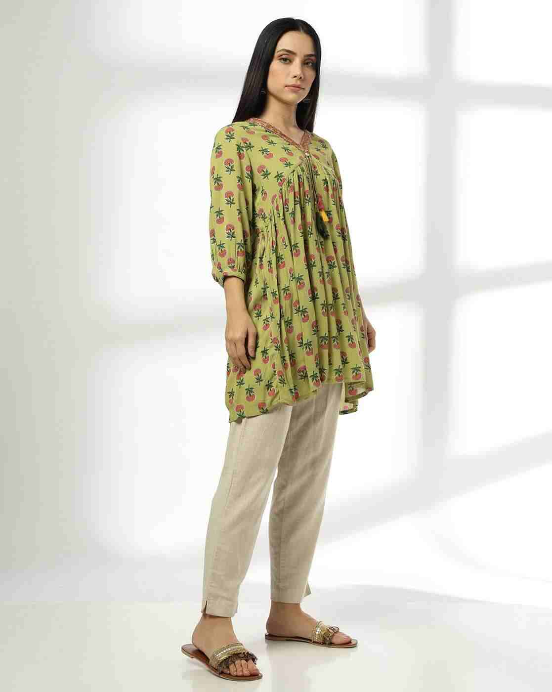 FUSION | Women Floral Print Relaxed Fit Alia-Cut Tunic|1