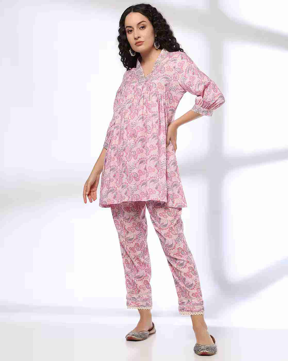 FUSION | Women Paisley Print A-Line Kurti & Pants Set|0