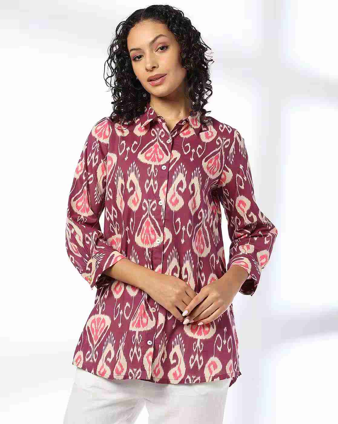 Women Ikat Print Straight Kurti