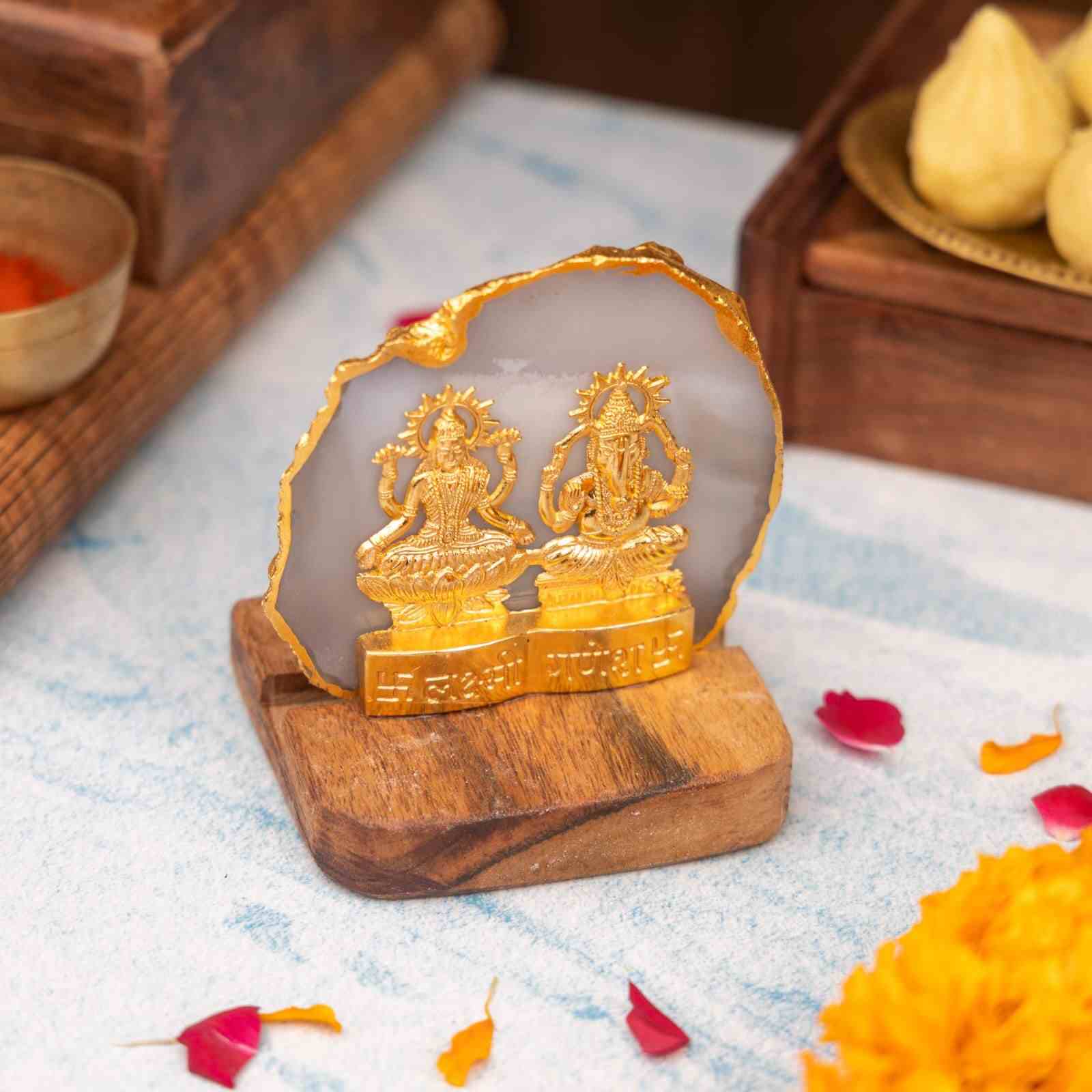 Agate Stone Laxmi Ganesha