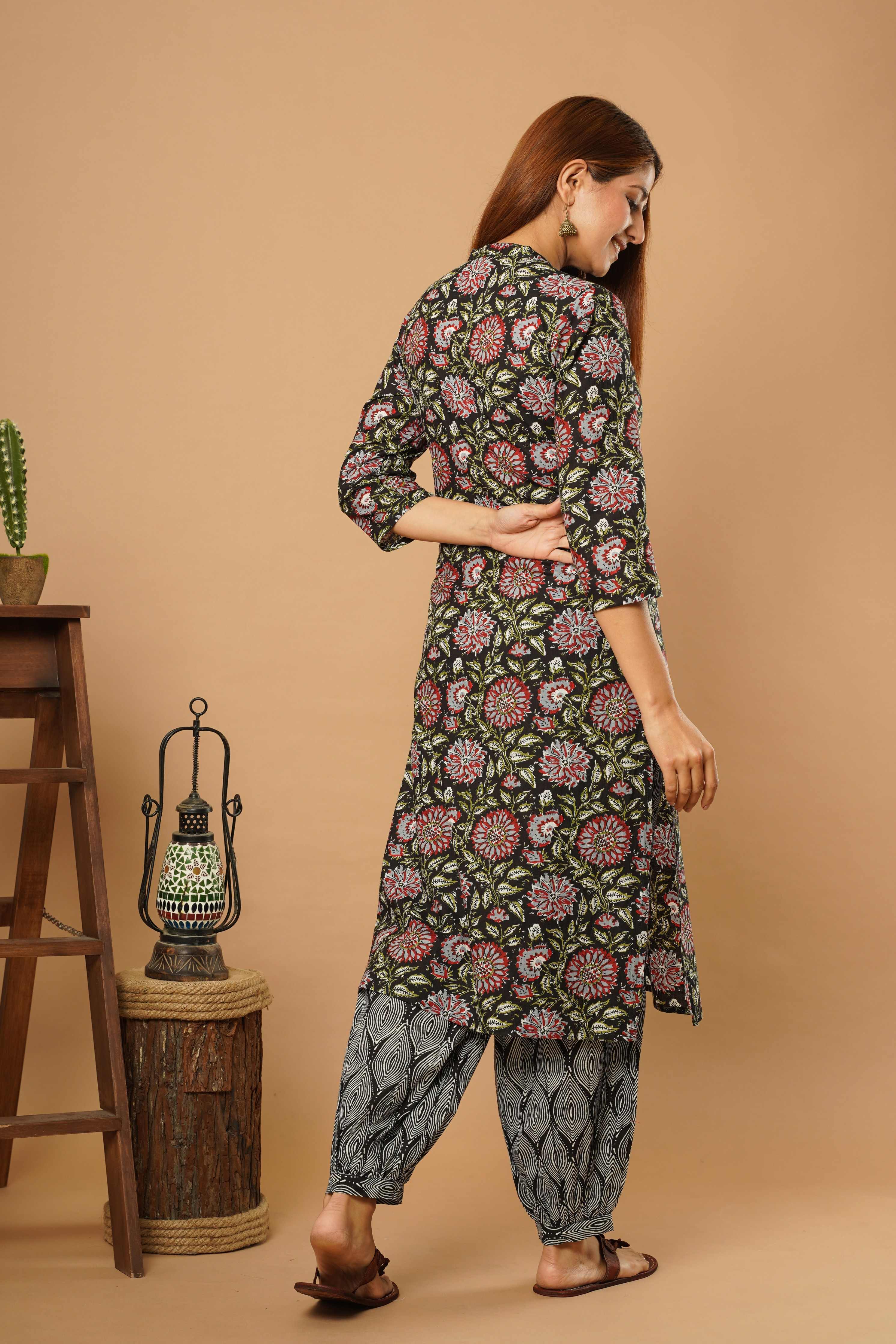BLACK PRINTED KURTA WITH PANT