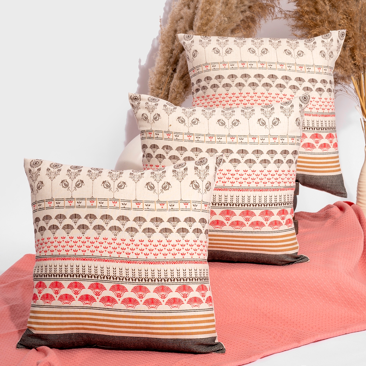 Anwyn Pack of 3 printed Square Cushion Cover