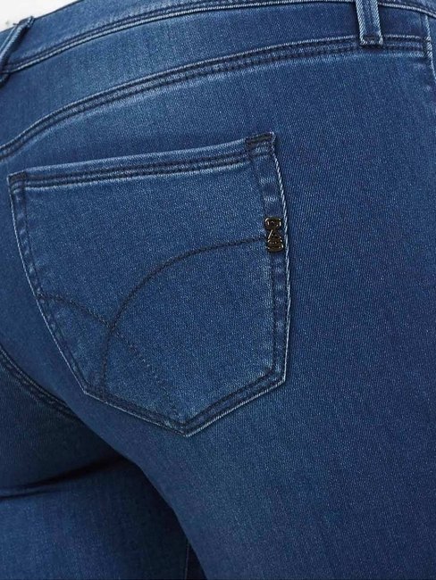 Sumatra Lightly Washed Skinny Jeans