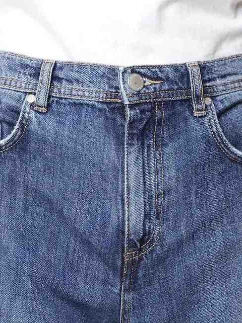 Dalila High-Rise Jeans with Distressed Hems