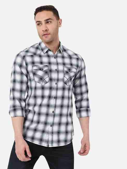 GAS | Checked Slim Fit Shirt with Buttoned Flap Pockets