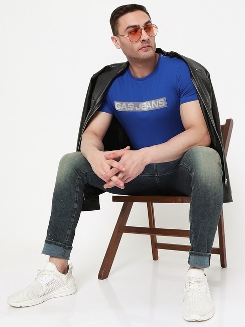 Typographic Print Crew-Neck T-shirt