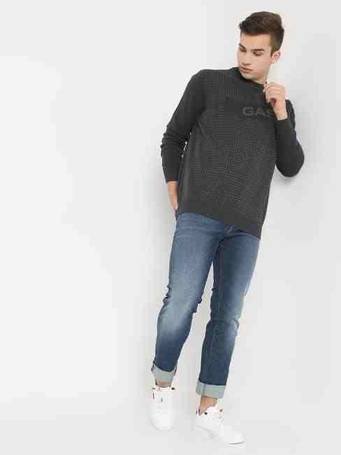 Chandler Crew-Neck Slim Fit Pullover