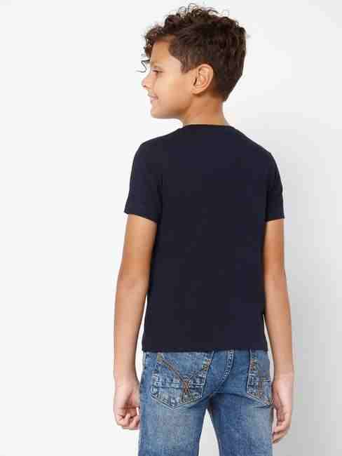 Scuba Quirky Round-Neck T-shirt