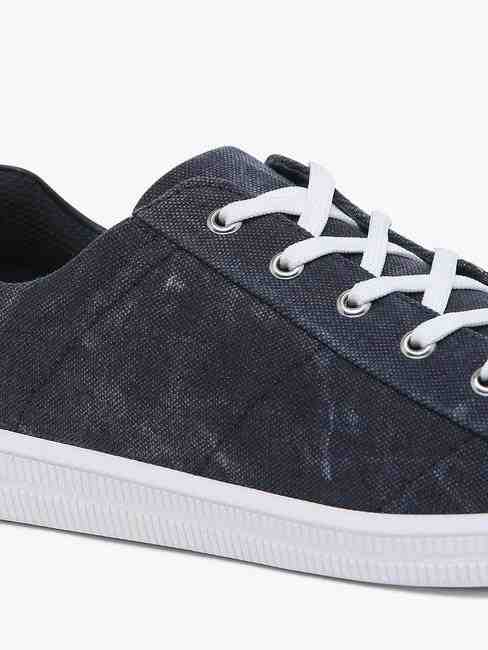 Emeric IN Low-Top Lace-Up Canvas Shoes