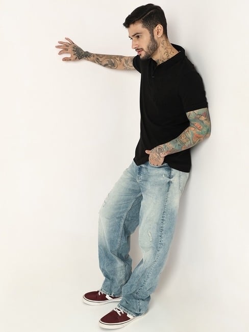 GAS | Jagger In Mid-Wash Distressed Straight Fit Jeans