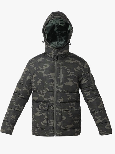 Regular Fit Full Sleeve Hooded Neck Camouflage Polyester Jacket