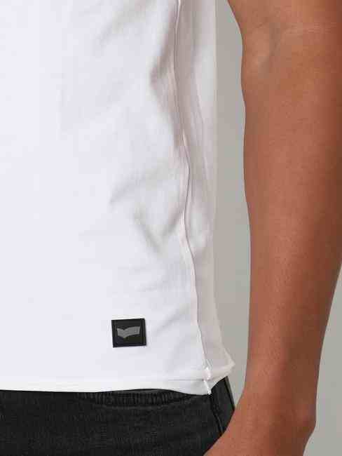 Slim Fit Short Sleeve Crew Neck Solid Cotton Lycra T-Shirt