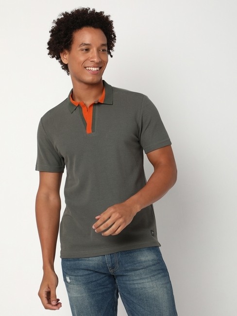 GAS | Regular Fit Half Sleeve Open Collar Solid Polycotton Polo T-Shirt