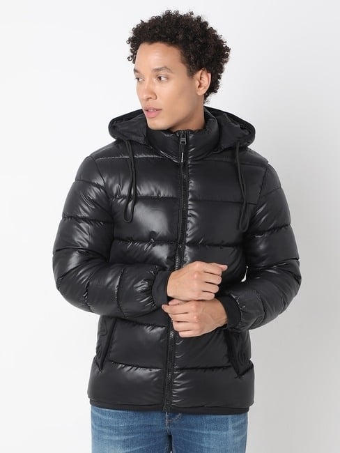 GAS | Regular Fit Full Sleeve Hooded Neck Solid Nylon Jacket