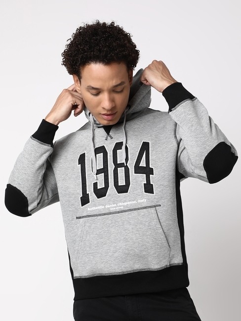 GAS | Regular Fit Full Sleeve Hooded Neck Typography Polycotton Sweatshirts