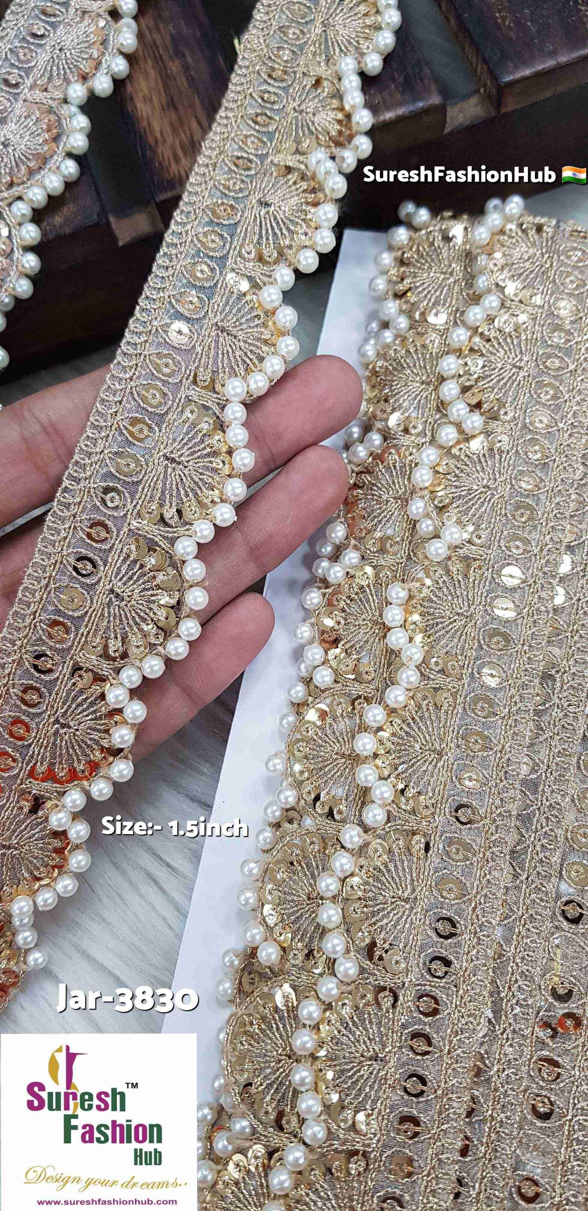 "Machine-Made Scalloped Lace - Elegant Border for Sarees"