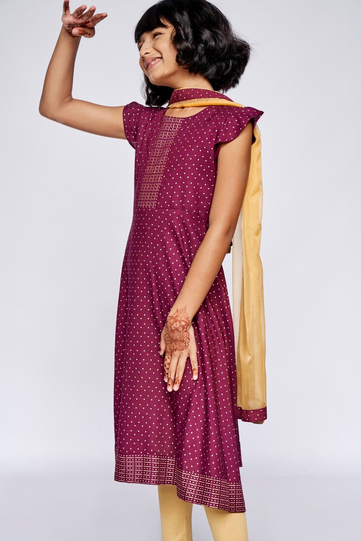 Global Desi | Maroon Embellished Fit and Flare Suit 2