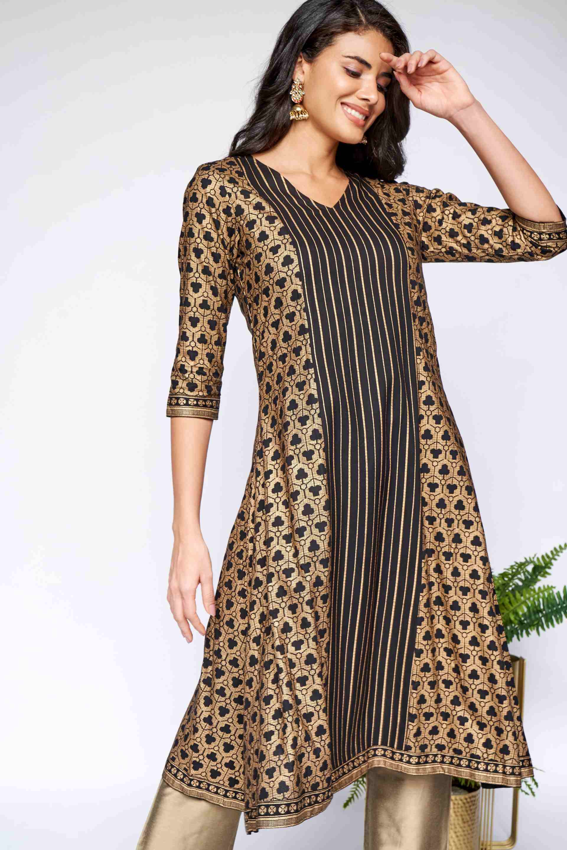 Black Regular Fit and Flare Kurta