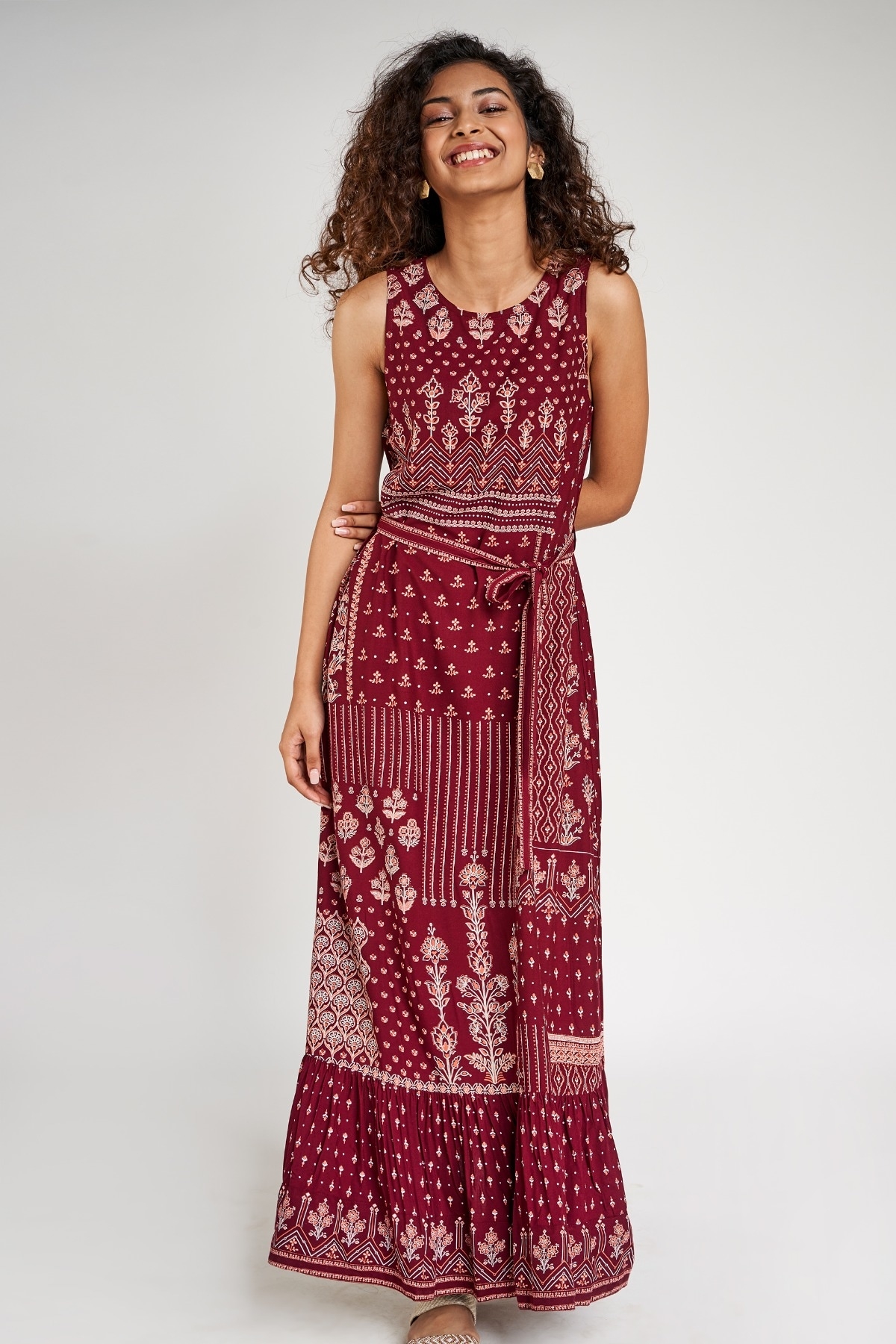 Global Desi | Maroon Floral Printed Fit And Flare Dress 2