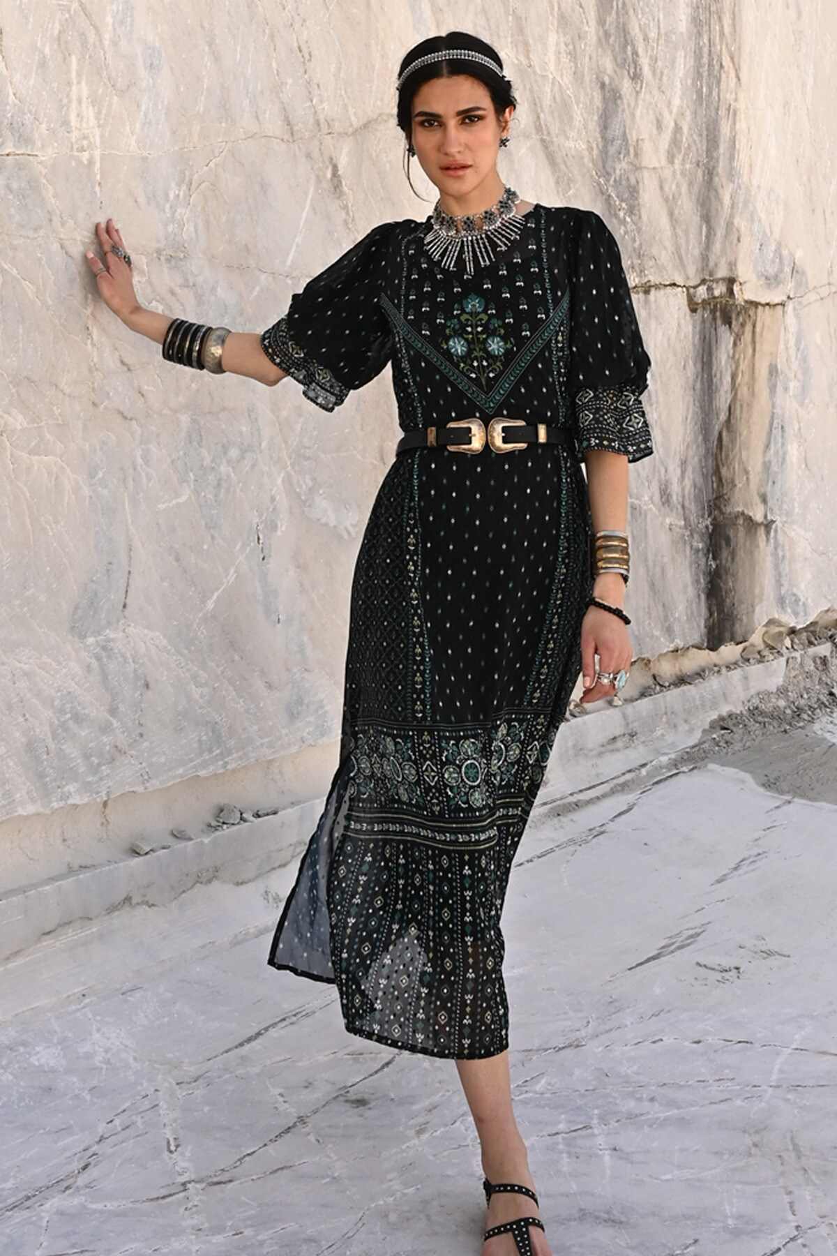 Global desi black dress discount