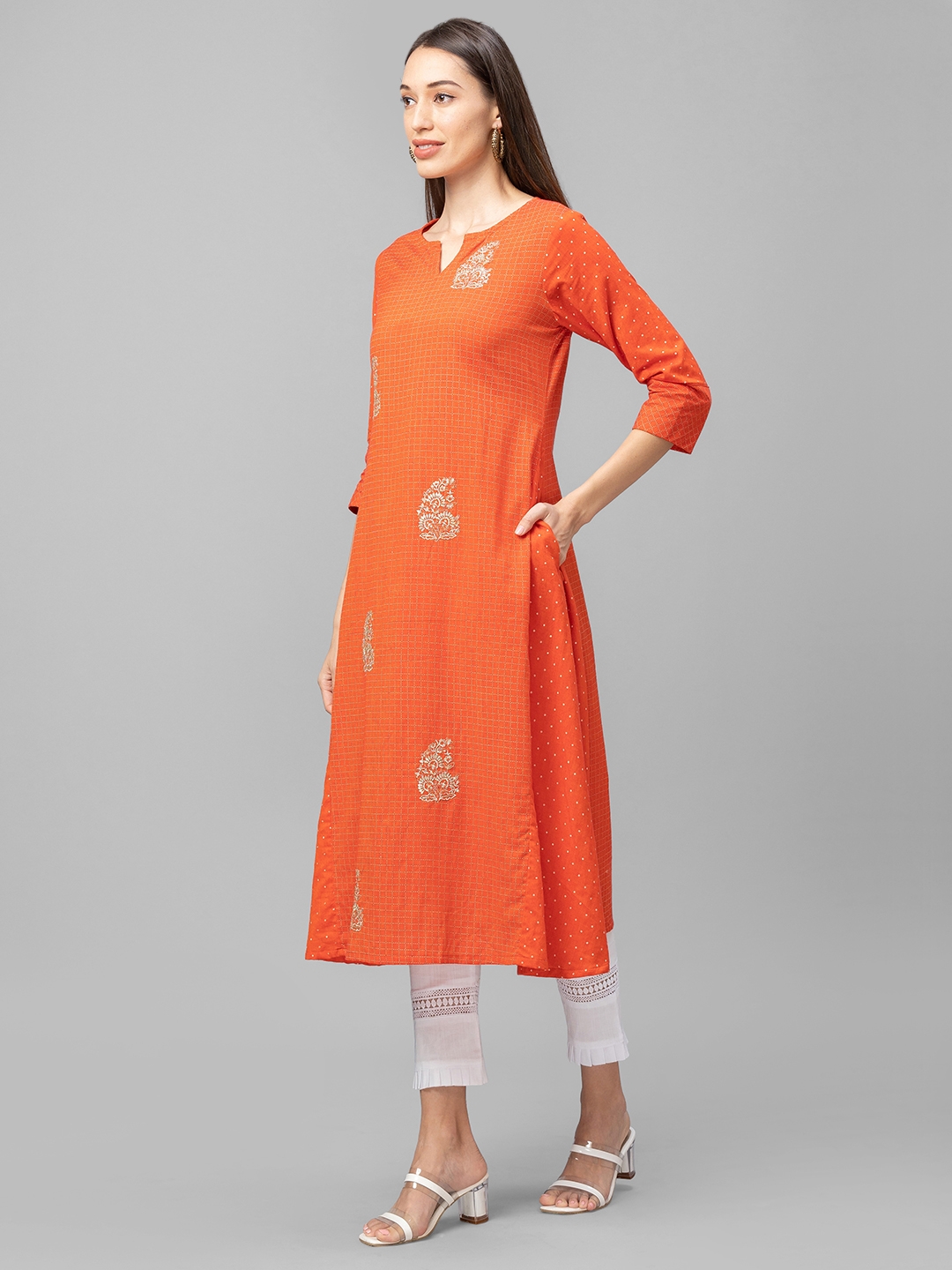 globus | Women's Orange Cotton Printed Kurtas 3