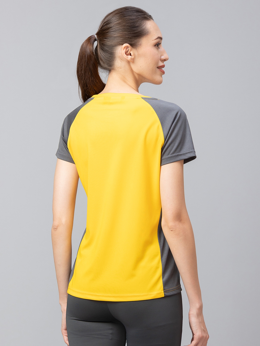 globus | Globus Yellow Colourblocked Tshirt 2
