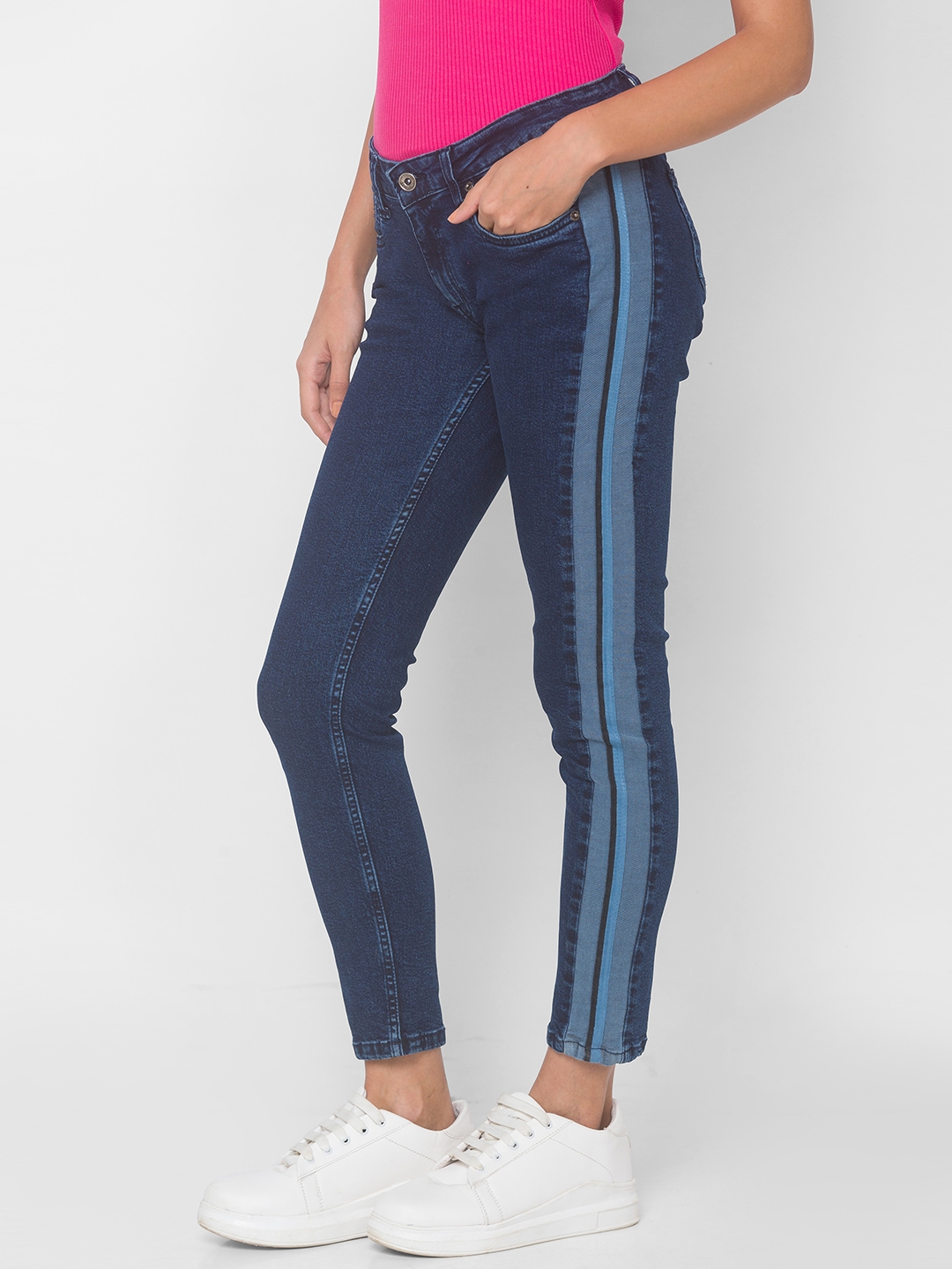 globus | Women's Blue Cotton Solid Slim Jeans 3