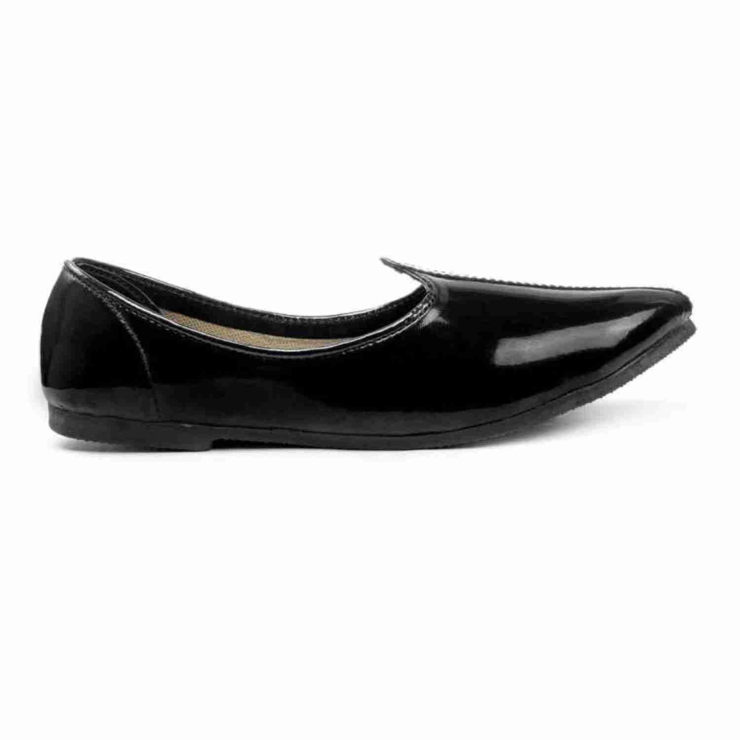 Godigo Black Synthetic Patent Leather Ethnic Nagra Jutti for Men