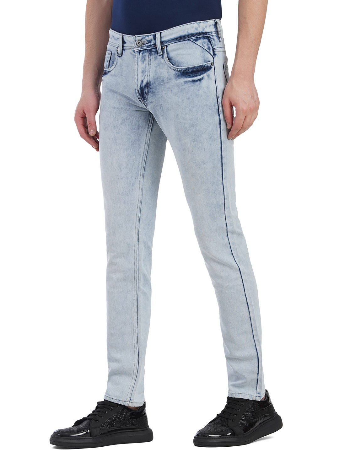 Greenfibre | Light Blue Washed Narrow Fit Jeans | Greenfibre 1