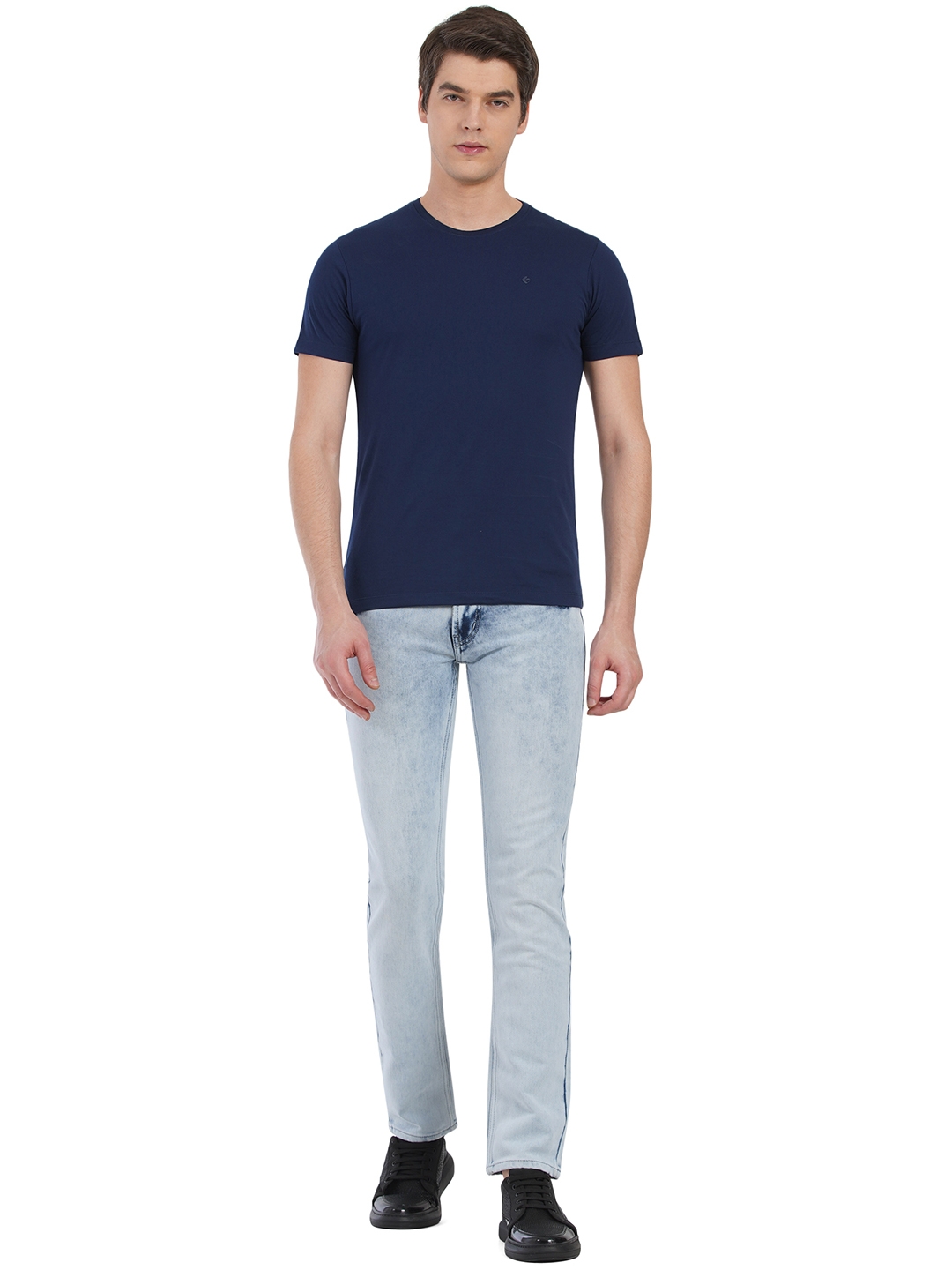 Greenfibre | Light Blue Washed Narrow Fit Jeans | Greenfibre 3