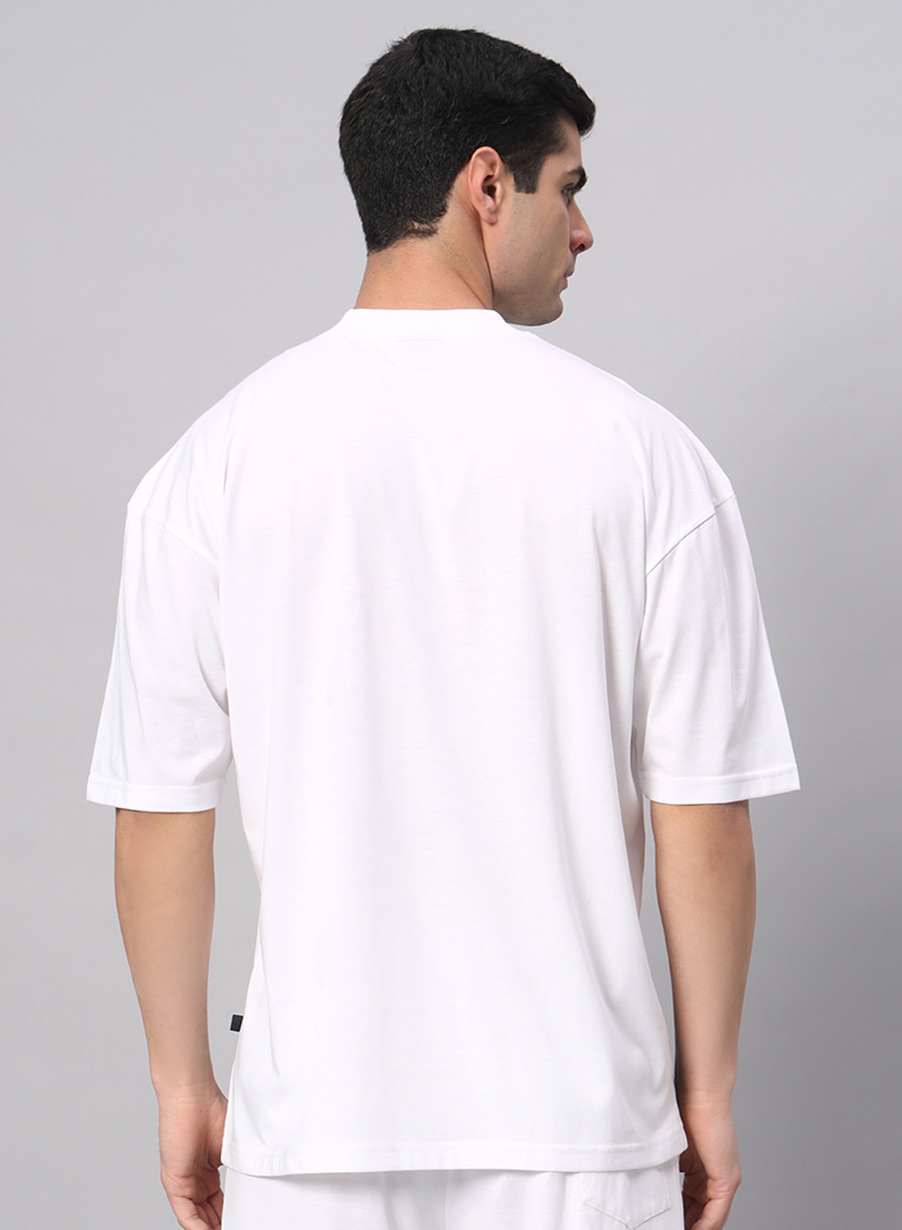 Men's White Cotton Loose Printed   Activewear T-Shirts