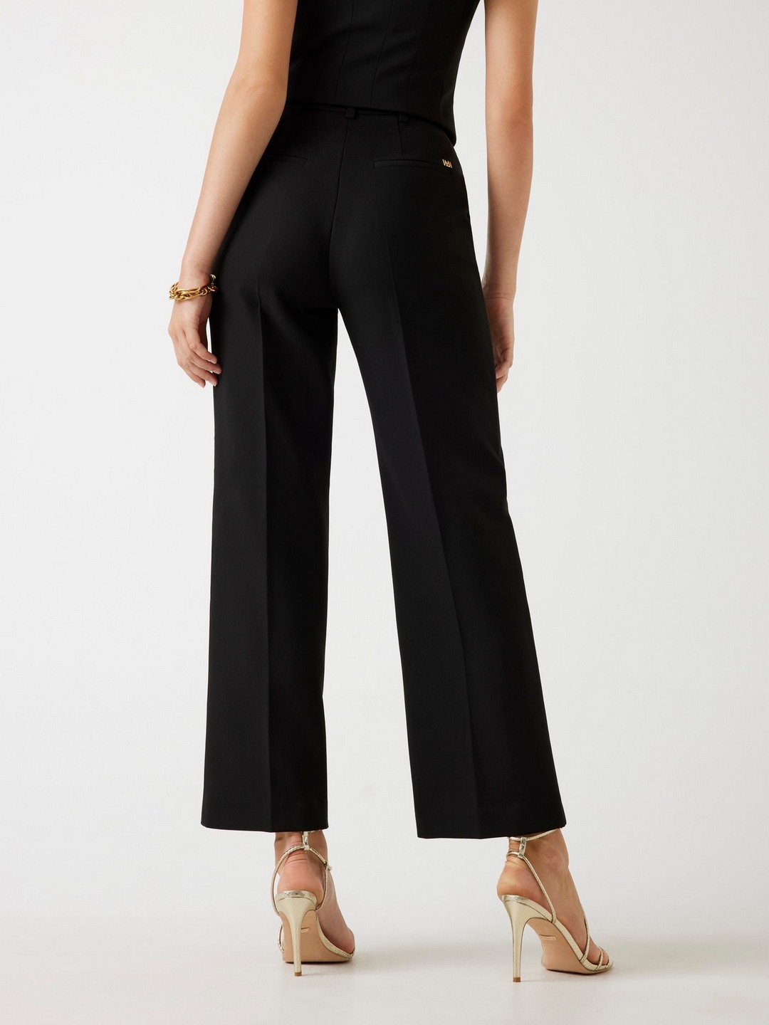 Guess Women Black Solid Straight High-Rise Flat Front Trousers