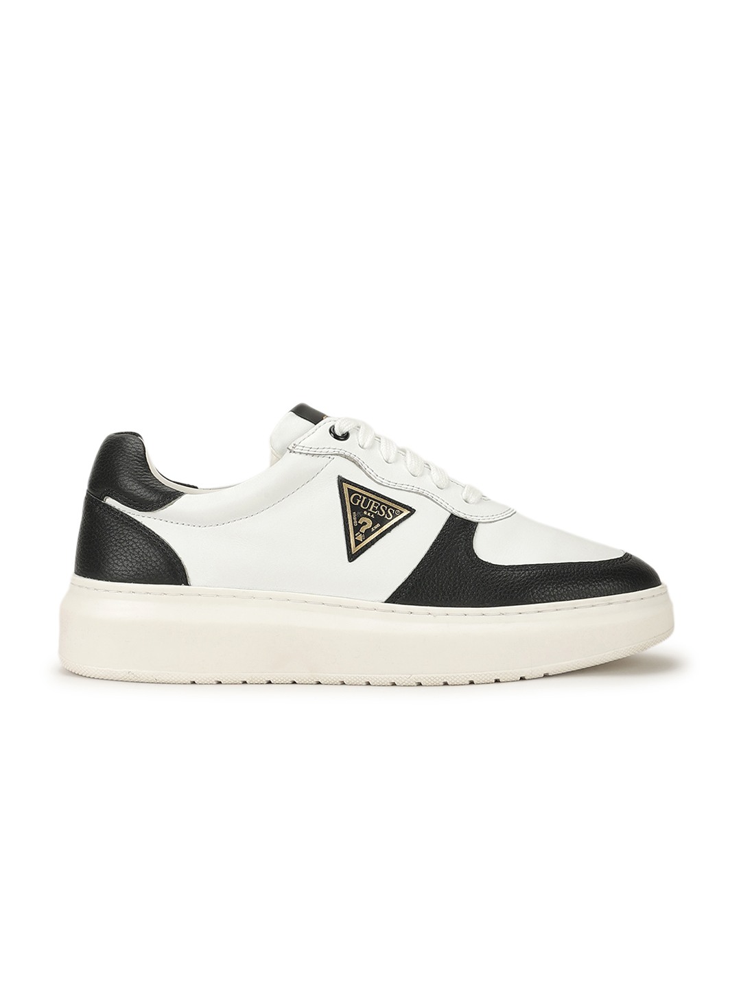 Yami White & Black Colorblocked Lace-Up Sneakers