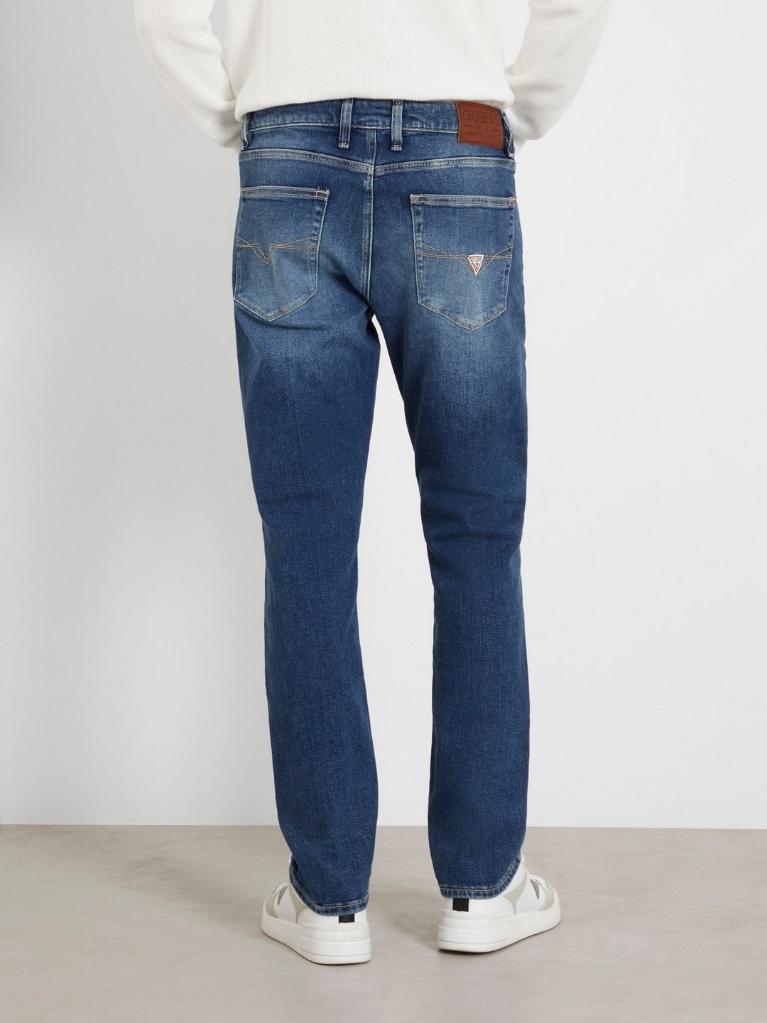 Guess Carry Solid Mid Rise Denim Jeans