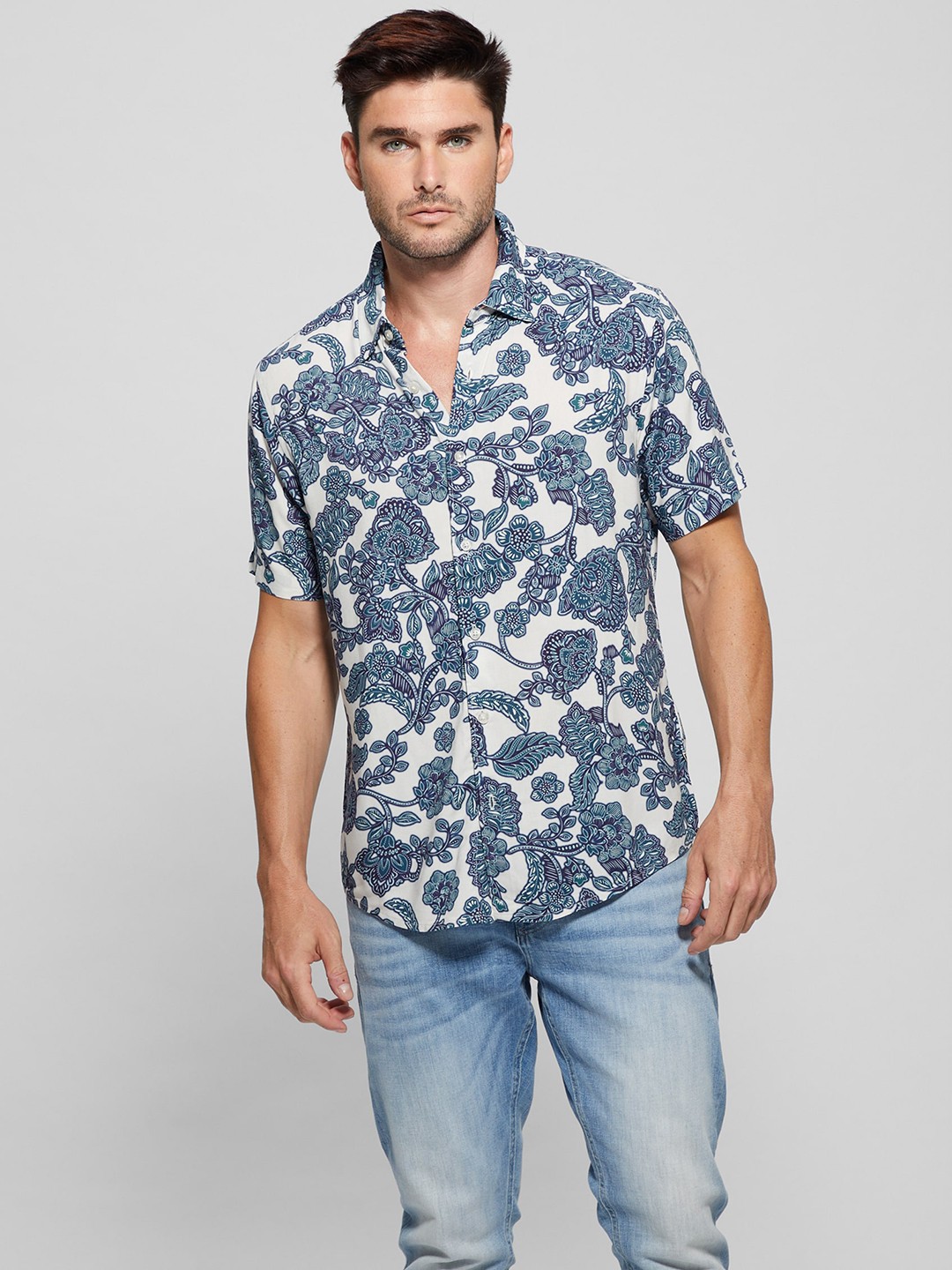 Guess Men Blue Printed Spread Collar Short Sleeves Shirt