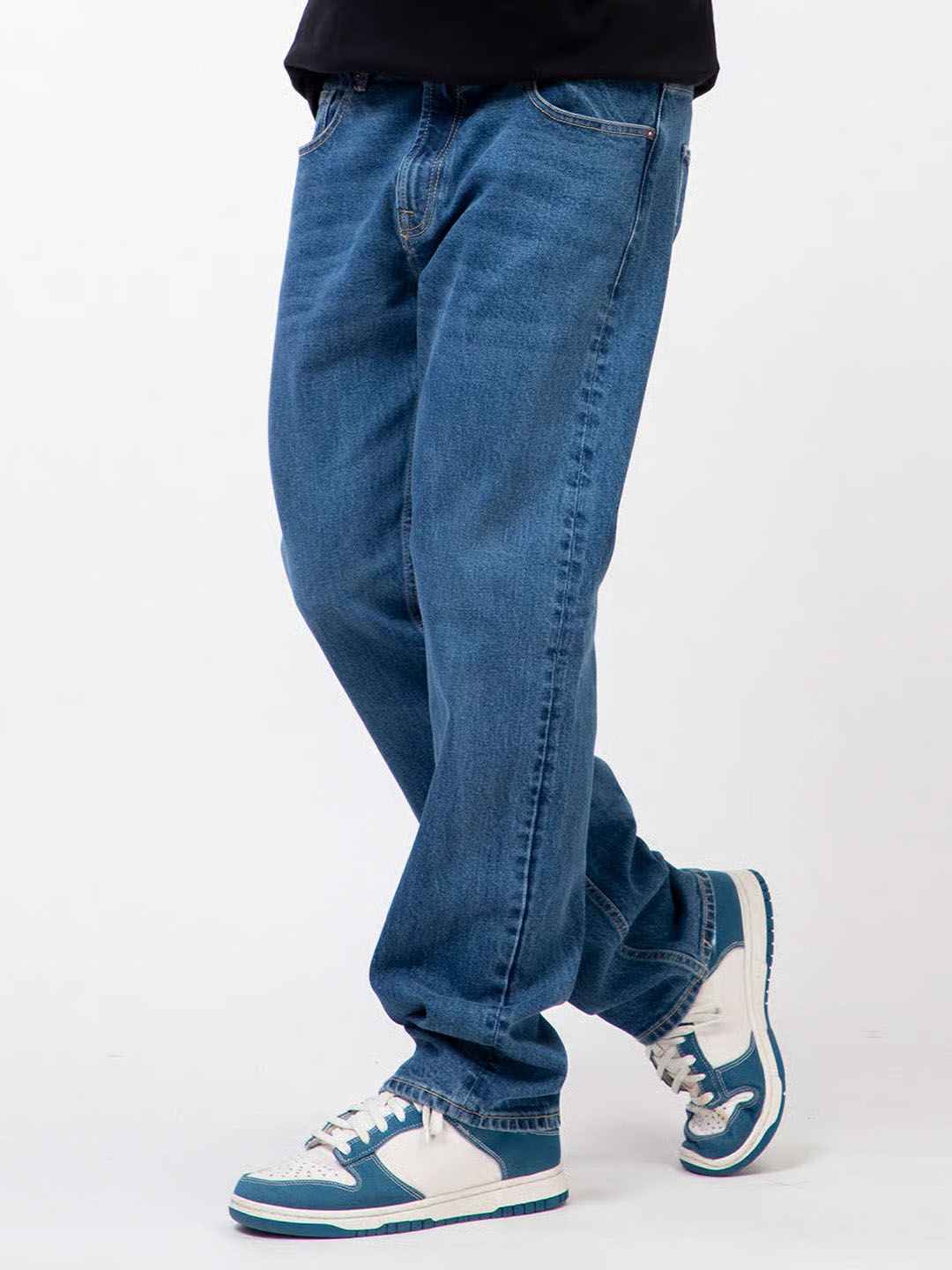 Blue Solid Loose Fit Jeans