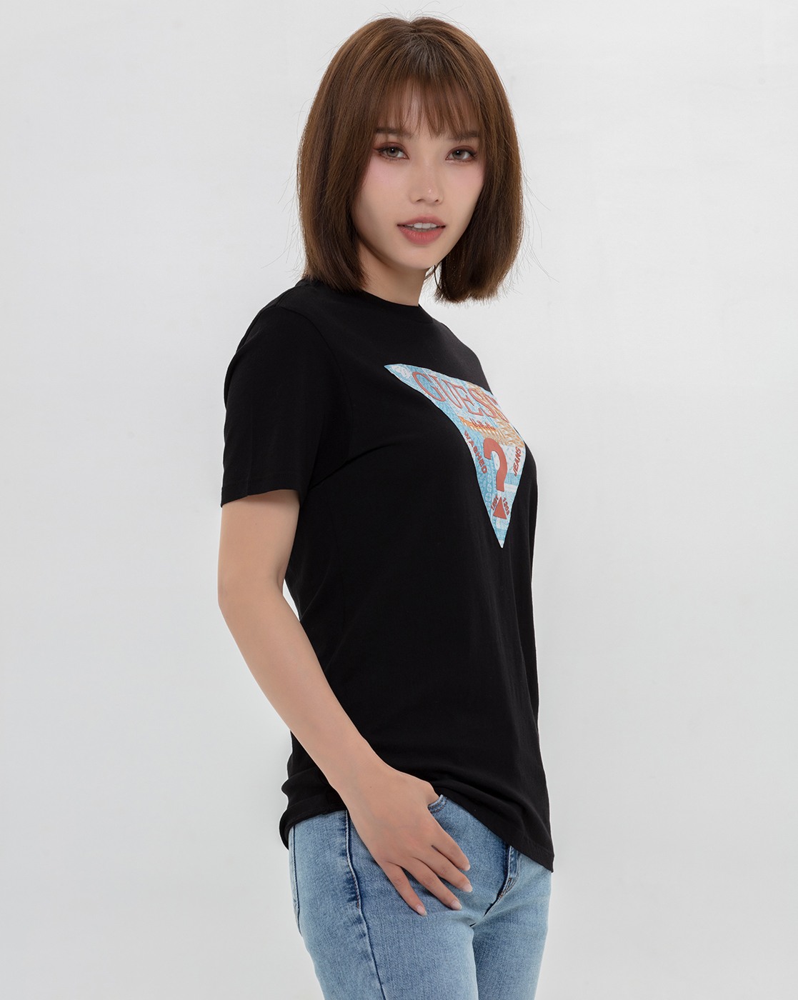 Guess Women Graphic Print Round Neck Short Sleeves T-Shirt