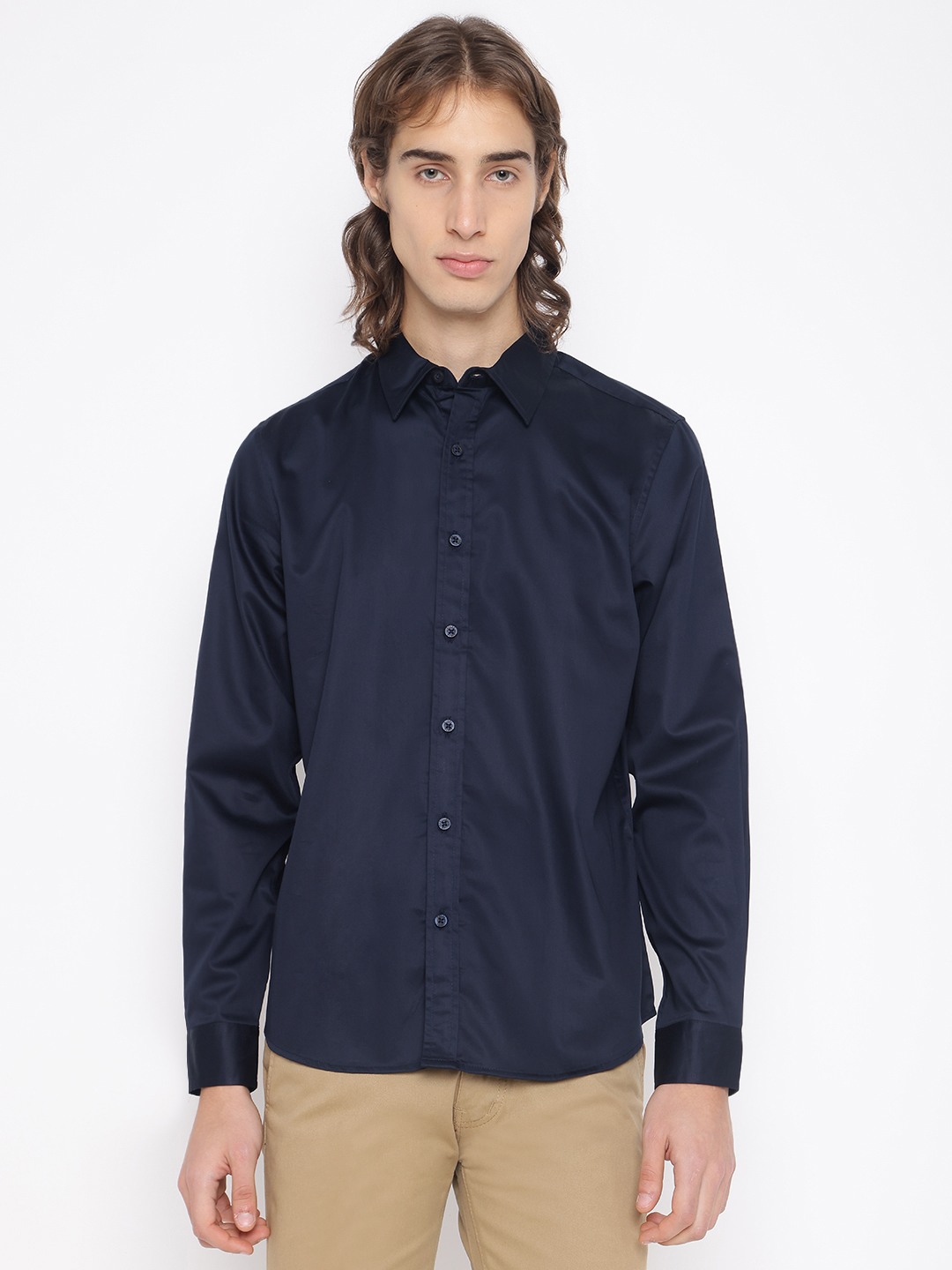 Guess Men's Navy Blue Solid Spread Collar Long Sleeves Shirt