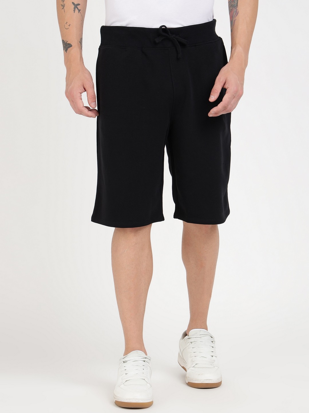 Black Cotton Blend Solid Loose Fit Shorts