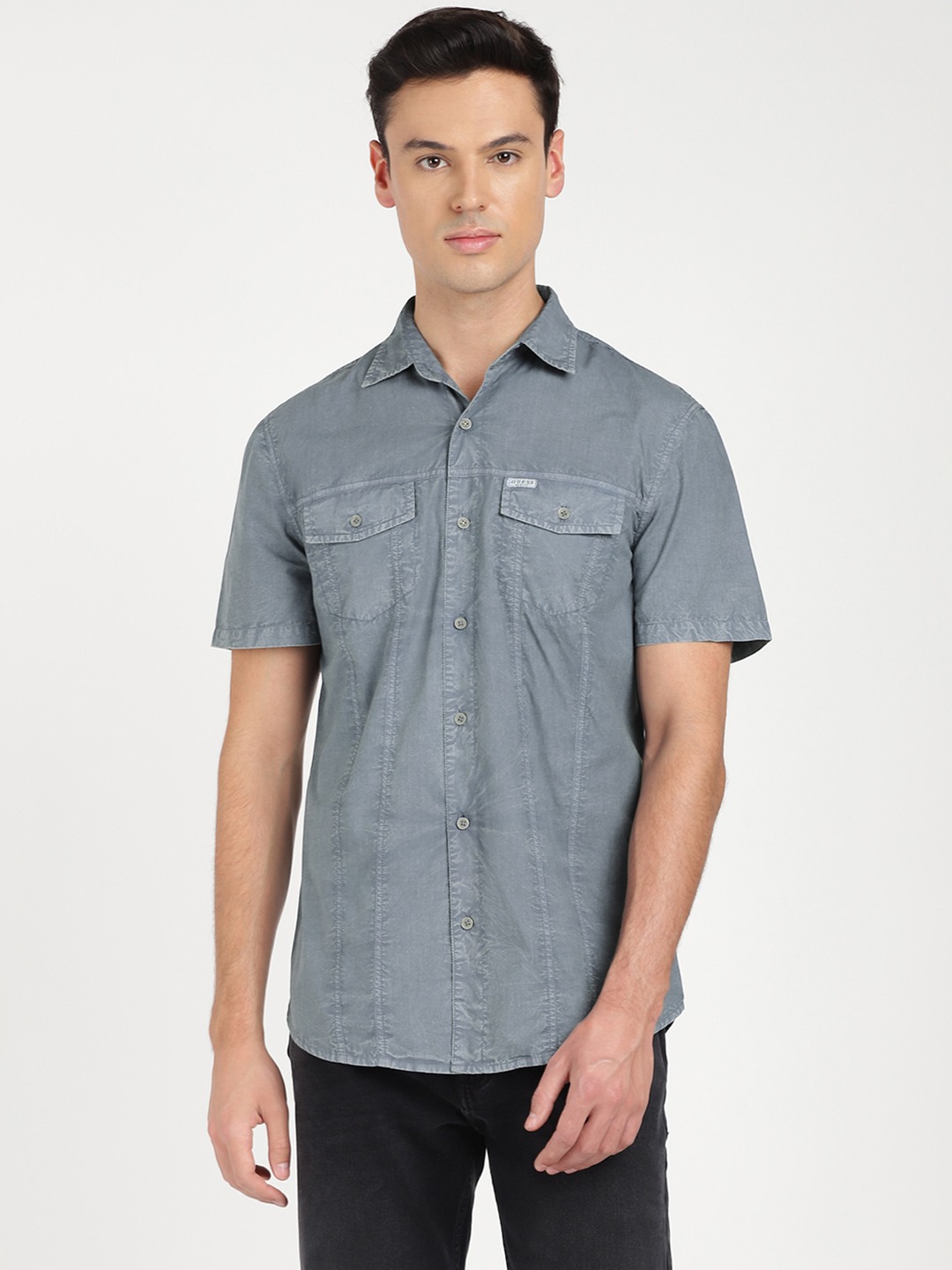 Grey Solid Spread Collar Short Sleeves Shirt