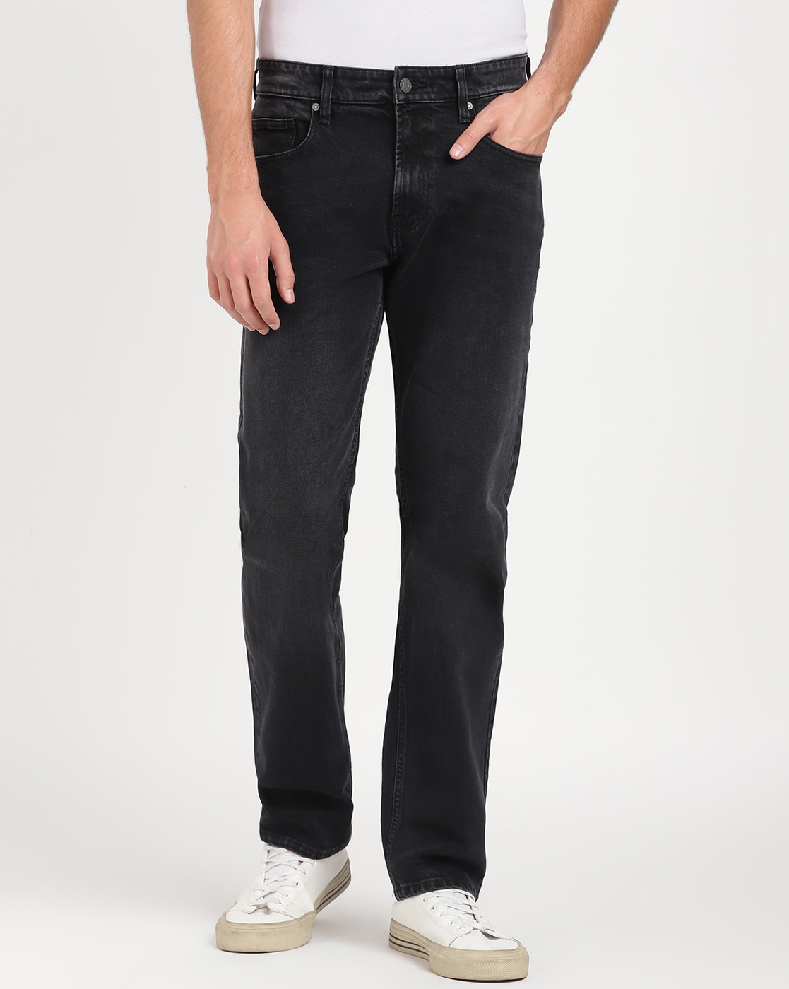 Men's Charcoal Grey Cotton Blend Solid Regular Fit Jeans