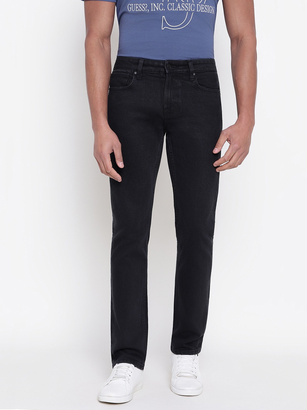 Men Black Solid Regular Fit Jeans